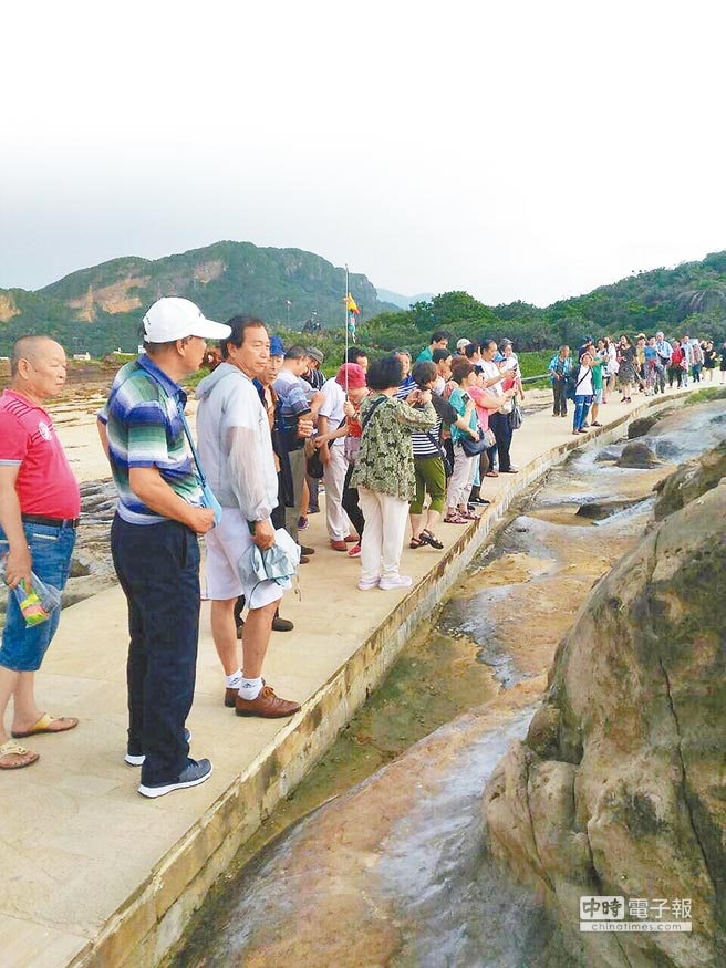 臺(tái)媒:兩岸直航航班起降架次4月出現(xiàn)今年首次負(fù)增長(zhǎng) 臺(tái)媒:兩岸直航航班起降架次4月出現(xiàn)今年首次負(fù)增長(zhǎng)