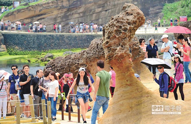 5��2�����ο���Ұ�����|(zh��)���@�ġ�Ů���^�����^̎��Ӱ�����DƬ��(l��i)Դ�����A�磩