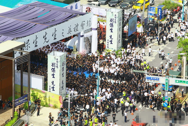 �ڎʹ����☌�� 3000����������F(xi��n)���ع�