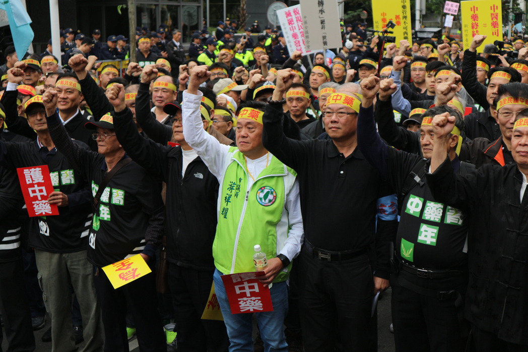 �_(t��i)��(d��ng)����������ŭ��ˎ������ǧ�˰������l(w��i)������