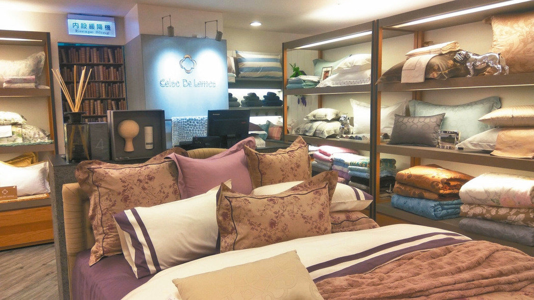 �_��40�ꌋ��Ʒ�Ƶ��]