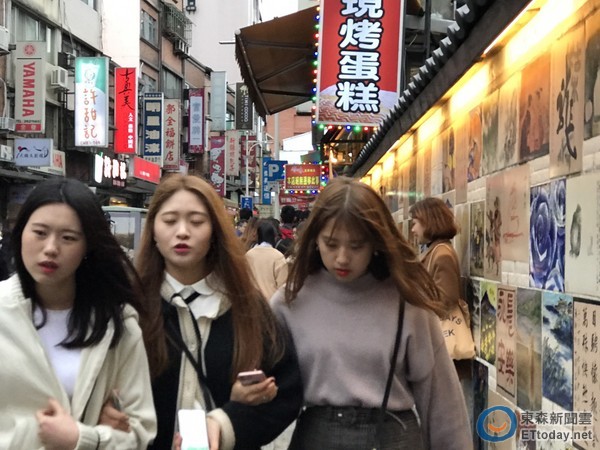 臺灣治安環(huán)境嚴重影響旅游業(yè) 觀光業(yè)恐成觀“關”業(yè) 臺灣治安環(huán)境嚴重影響旅游業(yè) 觀光業(yè)恐成觀“關”業(yè)