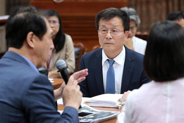 �_(t��i)���ʌm����Ժչ��"�Լ��_(k��i)��" "��ί"�Q"�`���¼�"