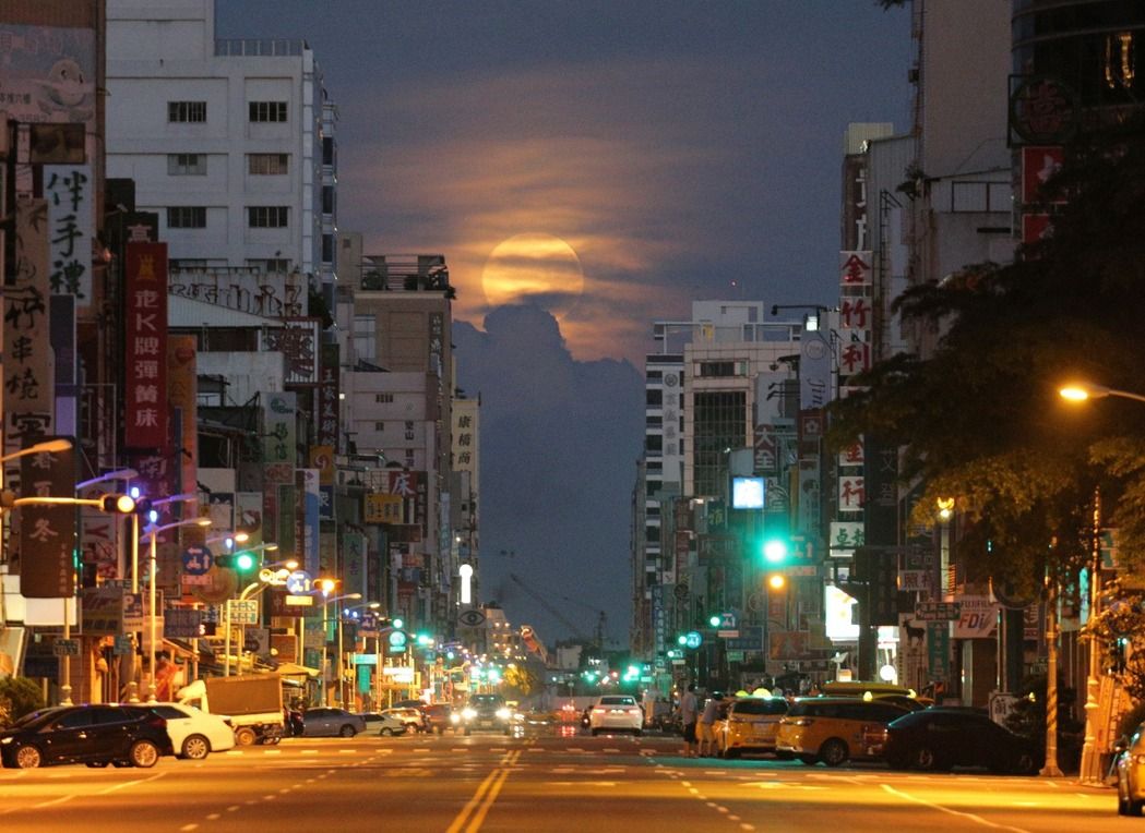 ���۽��^�F(xi��n)���ճ����¡������澰�y��һҊ(ji��n)���D��