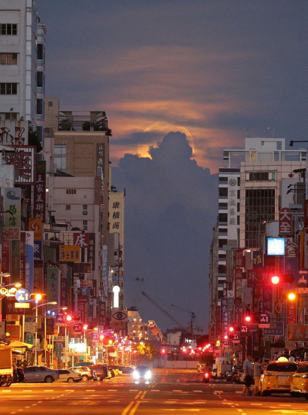 ���۽��^�F(xi��n)���ճ����¡������澰�y��һҊ(ji��n)���D��