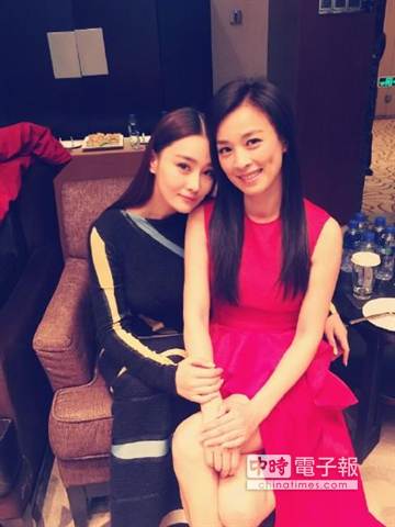 44歲張庭甜笑如少女 張馨予被揭合照耍心機(圖) 44歲張庭甜笑如少女 張馨予被揭合照耍心機(圖)