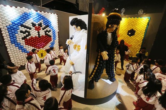 �_���ƽ��^�����؈����������A��ӭ���٣��D��