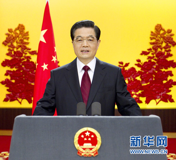 ����ǰϦ��������ϯ���\��ͨ�^�Ї����H�V����_����������V����_�������ҕ�_���l(f��)���}�顶��ͬ���M(j��n)�������������������R�~��
�zӰ�����A��ӛ���m�t��
