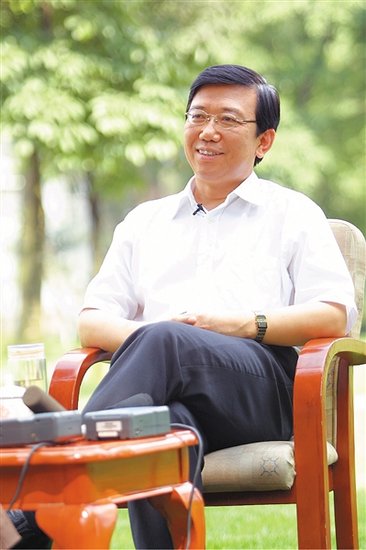 ʮ�˴��9��ʡ����(j��)�߹����R ���cȺ���e��(b��o)���P(gu��n)