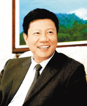 廣州人大接受陳建華辭去廣州市市長職務(wù)請求 廣州人大接受陳建華辭去廣州市市長職務(wù)請求