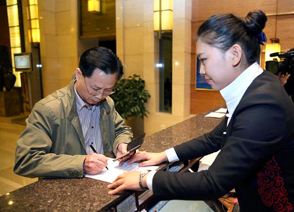 �������ٵĠI(y��ng)����ȫ�����_(k��i)�����ء���һƱ���L(zh��ng)ɶ����