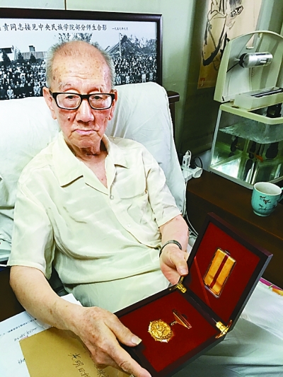 Ӣ�۲��Ǫ�(d��)���� ��������Ҫ�cӢ��ͬ��