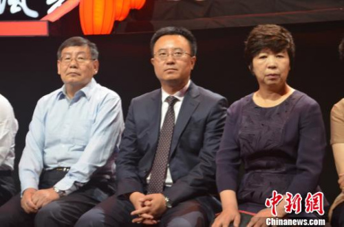 �Y�ψD�������fɽ�����L(f��ng)�⡷��(ji��)Ŀ�У�ɽ��11��(g��)���е���ί��ӛ�����L�����L��һ�μ��w���R���ƽ��������D��6��17��ԓ��(ji��)Ŀ�C��(ji��ng)���(hu��)�F(xi��n)����������Ȫ�и����L��������R���и����L��������\(y��n)���и����L����١����� �z