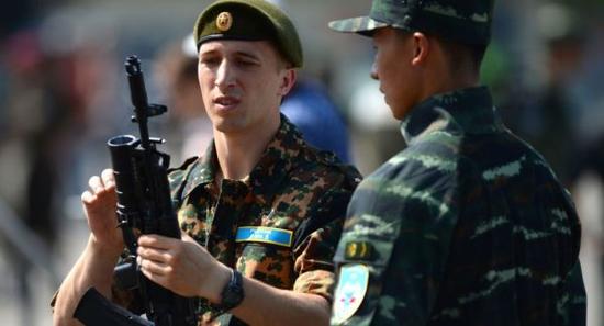 外媒稱俄軍代表團訪華:與解放軍交流作戰(zhàn)經(jīng)驗 外媒稱俄軍代表團訪華:與解放軍交流作戰(zhàn)經(jīng)驗