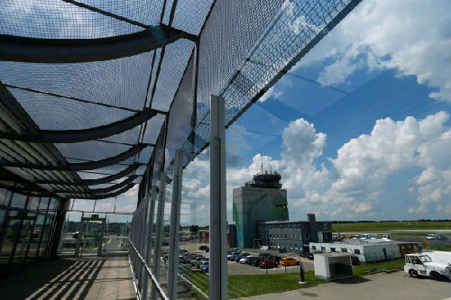 德法萊州欲就哈恩機(jī)場(chǎng)收購(gòu)案起訴中國(guó)買家行騙 德法萊州欲就哈恩機(jī)場(chǎng)收購(gòu)案起訴中國(guó)買家行騙