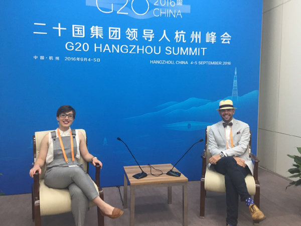 Ӣ��(gu��)�W(xu��)�ߣ��Ї�(gu��)���Ⱥ��𡶰���f(xi��)����չ�F(xi��n)���(gu��)��(d��n)��(d��ng)