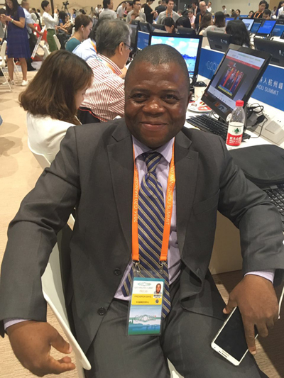 �з�����������ӛ�߸��׵���ˡ��w����