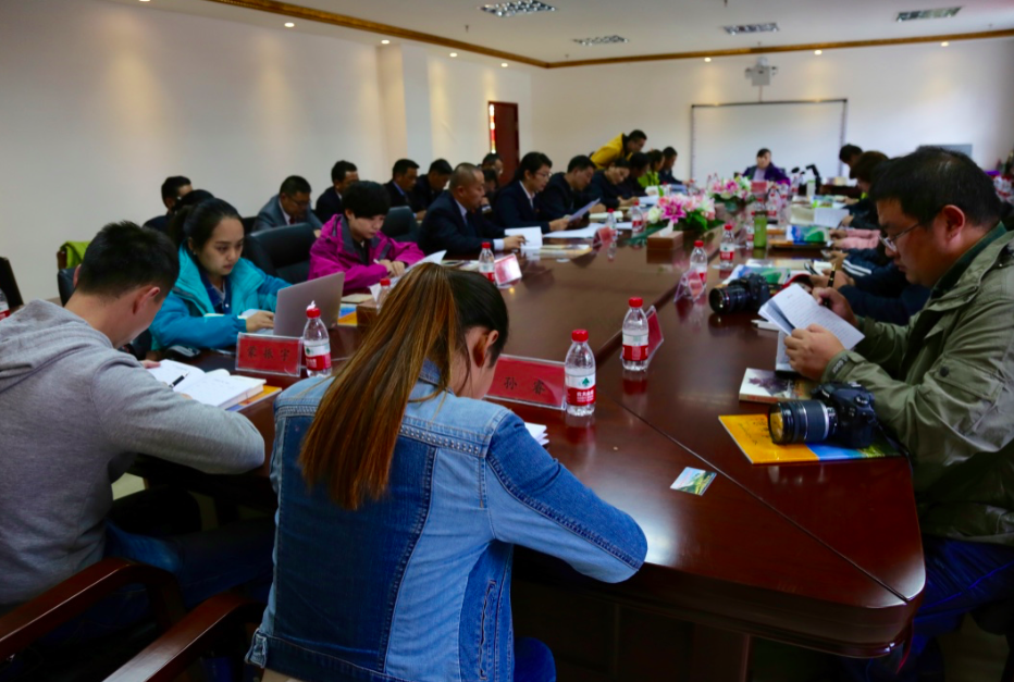 14837982-C92D-4FE5-BC14-06175B0BCA24.png 14837982-C92D-4FE5-BC14-06175B0BCA24.png