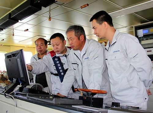 ����Ĵ��u�������Ŀ����(j��ng)���濂���̎����Q���Ҷ���