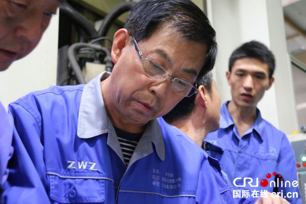 �DƬĬ�J(r��n)��(bi��o)�}