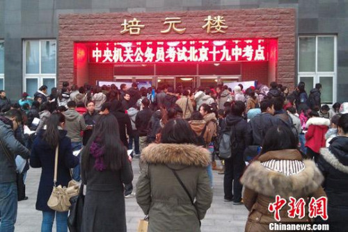 �Y�ψD���R�� �z