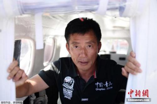 �Y�ψD��������