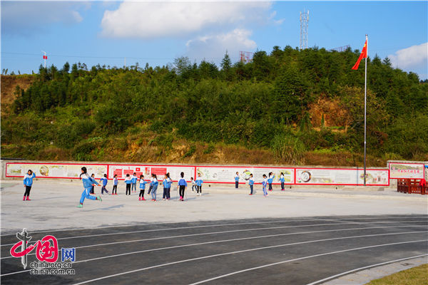 江西寧都:“互聯(lián)網(wǎng)+”讓老區(qū)人走出去 特色產(chǎn)品為人知