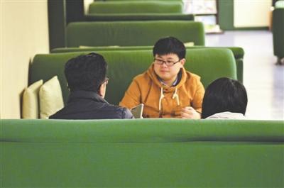  2��2�����ɶ������R�����������¼�����δ�ϴ������^һ�ٵ����������󣩺����ӽ��ܳɶ��̈���L ���zӰ ����