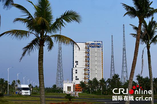 ����һ̖�w�����L����̖�b���\(y��n)�d����M���w�����ں����Ĳ��l(f��)������o���l(f��)�䴰�ڵ����� �zӰ ��x