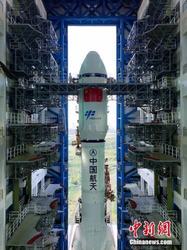 ��ֱ�D(zhu��n)�\�������ɣ���(bi��o)־��������һ̖���w���΄�(w��)��ʽ�M��l(f��)���A��������܊ �z