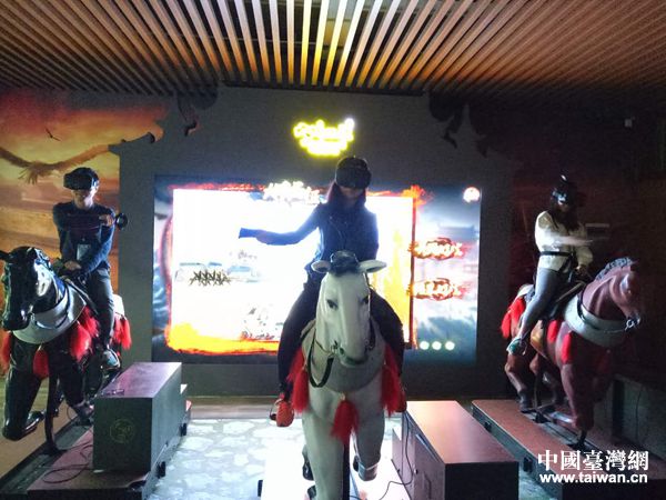 ���ƵZ�^�M(j��n)���������۽���(sh��)��(j��)�l(f��)չ��������С�(zh��n)��̓�M�F(xi��n)��(sh��)����ġ��g��(l��)�ȡ�