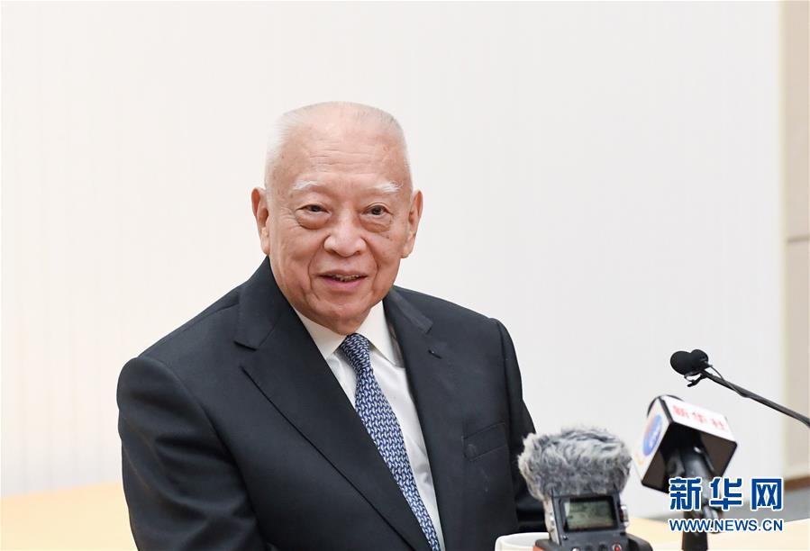 ����ۻؚw��ʮ���ꡤ�D�Ļ���(d��ng)����1�������o(w��)�Ɇ�(w��n)����һ��(gu��)���ơ������ȡ�þ޴�ɹ��������Lȫ��(gu��)���f(xi��)����ϯ�����A