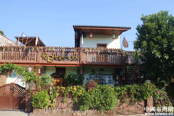 【網(wǎng)絡(luò)媒體走轉(zhuǎn)改】觀背村的“蛻變記”:新時(shí)代新農(nóng)村的新模型 【網(wǎng)絡(luò)媒體走轉(zhuǎn)改】觀背村的“蛻變記”:新時(shí)代新農(nóng)村的新模型