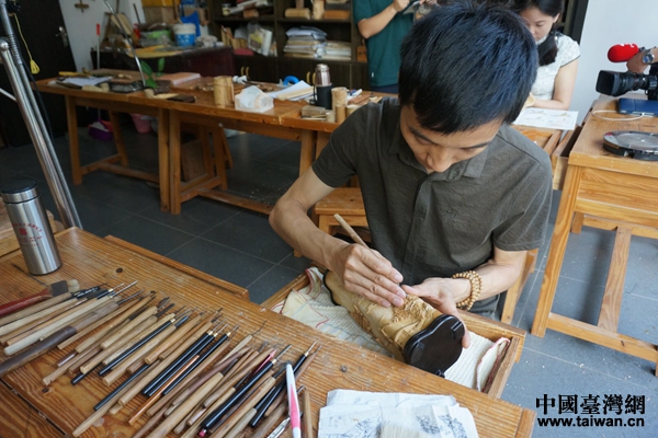 ������ɹ�ˇ��