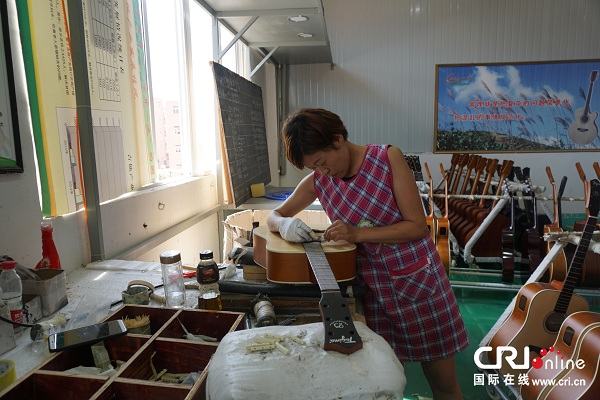 �DƬĬ�J(r��n)��(bi��o)�}_fororder_44