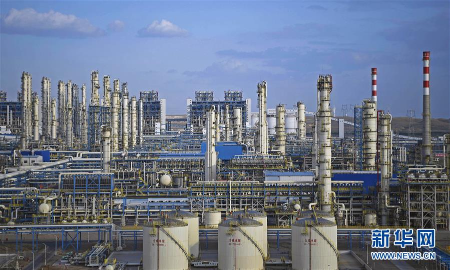 ������60�ꡤ�D�Ļ��ӣ���1�����y(t��ng)�a(ch��n)�I(y��)���l(f��)��֦�� ���d�a(ch��n)�I(y��)���Y(ji��)�T�����������Ċ^�M(j��n)60��Ѳ�Y֮���|(zh��)���l(f��)չƪ