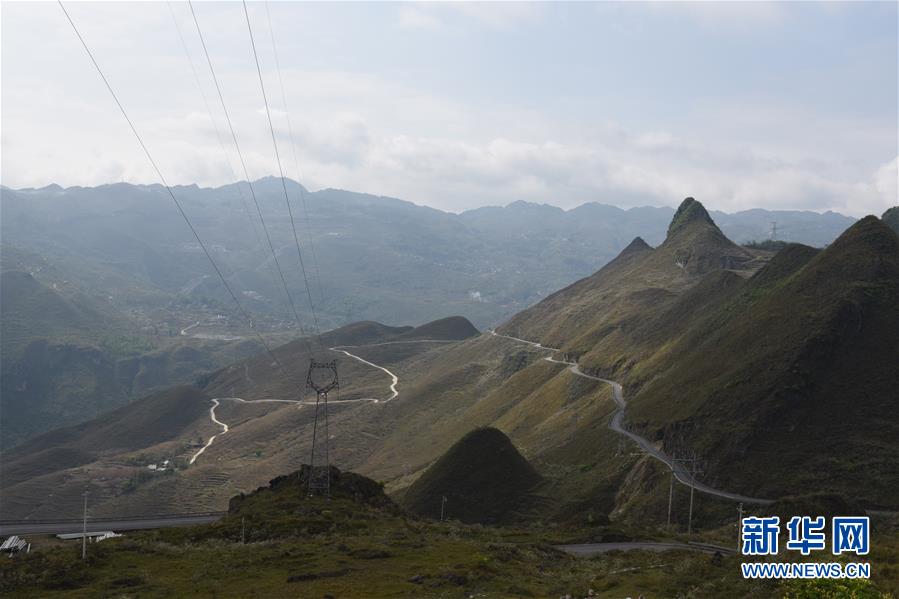 (決戰(zhàn)決勝脫貧攻堅(jiān)·圖文互動(dòng))(5)逐項(xiàng)逐戶排查補(bǔ)齊脫貧攻堅(jiān)“短板”——貴州晴隆縣扶貧一線工作見聞