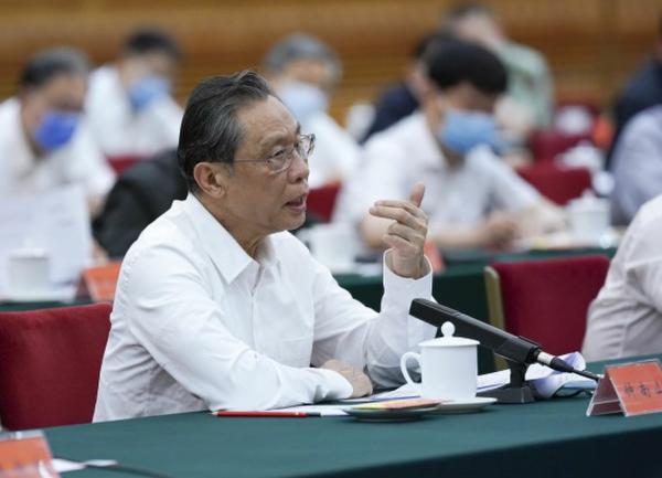 ��һ�^���ͬ�����挦(du��)�棬����ӛ���ֵ��@��(ch��ng)��Մ��(hu��)�к�������