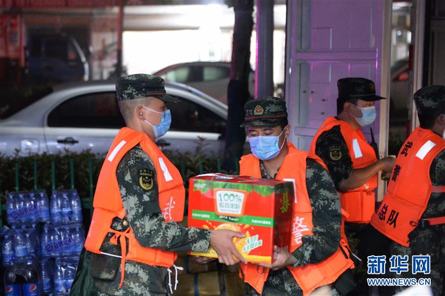 ������(x��)��ƽ�r���Ї���ɫ������x˼��ָ���¡����r����������ƪ�¡���(x��)��ƽ����ӛ�P(gu��n)���¡��D�Ļ��ӣ���9��һ�О������񡪡�����ȫ����Ѵ�Ȟ�(z��i)ȡ���A�����ش����֮�r