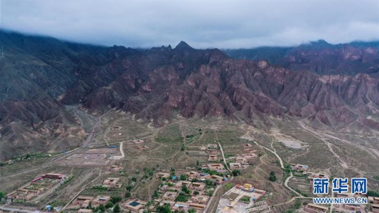 �����Aȫý�^�l�������҂���С������Q��(zh��n)�Q��Óؚ����(ji��n)���D�Ļ���(d��ng)����6����ԭ�Ͼ`�ŵĹ�â������(l��i)���ຣ�������ؚ�������Ĺ���