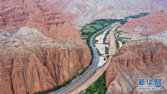 �����Aȫý�^�l�������҂���С������Q��(zh��n)�Q��Óؚ����(ji��n)���D�Ļ���(d��ng)����8����ԭ�Ͼ`�ŵĹ�â������(l��i)���ຣ�������ؚ�������Ĺ���