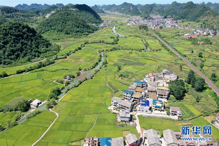 �����Aȫý�^�l�������҂���С������Q��(zh��n)�Q��Óؚ���ԡ��D�Ļ��ӣ���1��ǧ��֮�ʽ񳯽⡪���F��ؚ��Ⱥ�����F(xi��n)����ˮ���