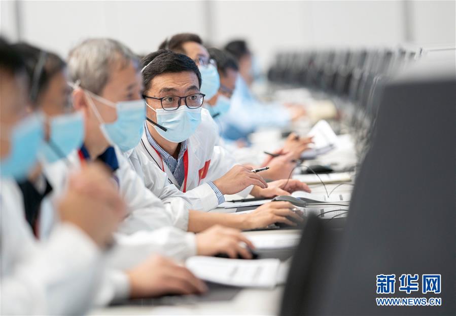 ���Ƽ�����4�����솖(w��n)һ̖(h��o)��̽�y(c��)����������ՙC(j��)��(d��ng)