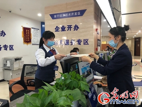 ���䌍(sh��)������(w��n)��������(y��u)���I�̭h(hu��n)���������M(j��n)һվʽ����(w��) �V����(w��n)������١����С�