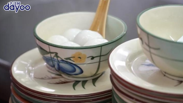 �e�������V�ݵĶ������治ֹ�Ԝ��A��