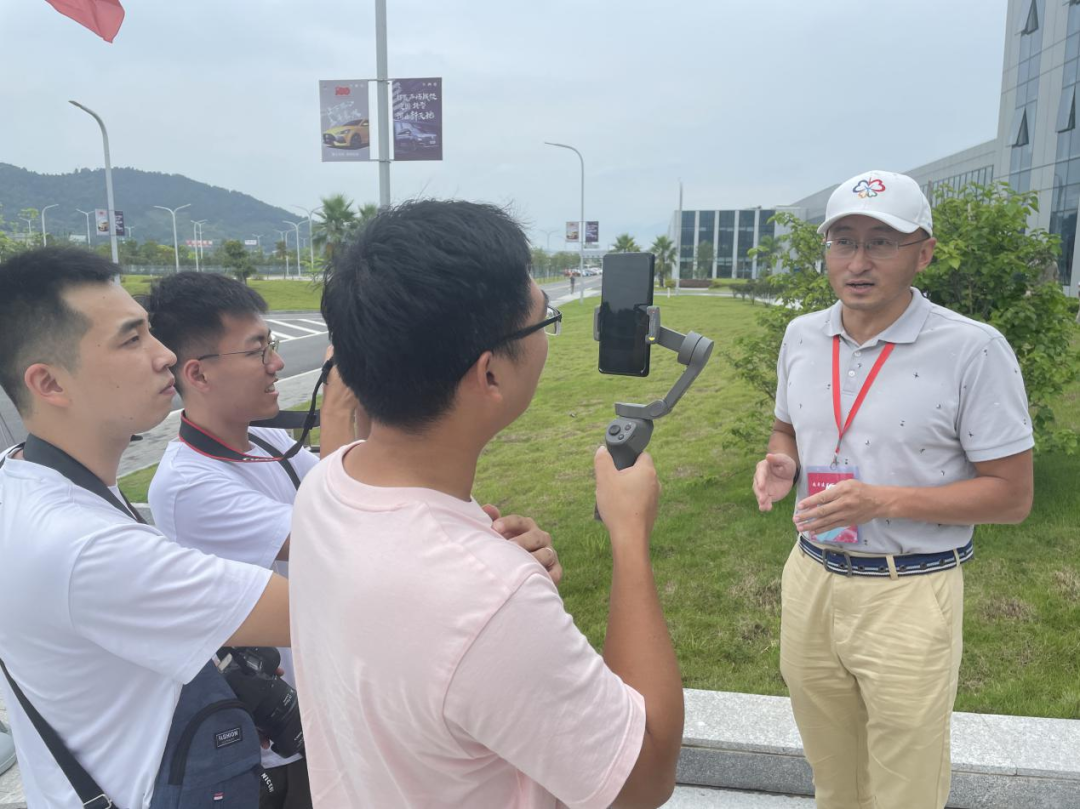 ����x��2.3�|����׷�����h�������E�����W(w��ng)�j(lu��)���˸����С����M(j��n)����