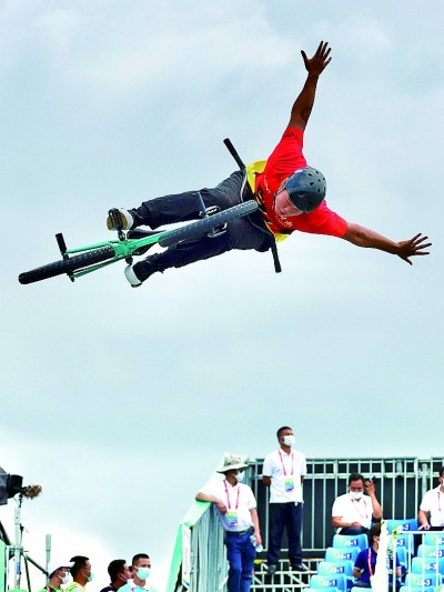 ���v�շ��D(zhu��n)�г�Խ����