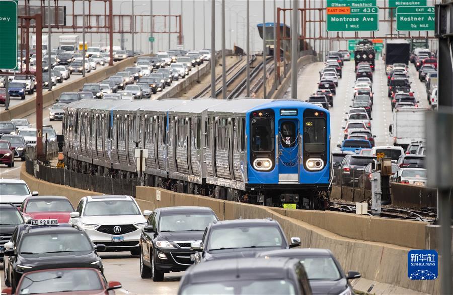 �����Aȫý�^�l���D�Ļ��ӣ���5��������ͨ������ͨ������ͨ����ƪ�¡�������ƽ��ϯ�ڵڶ����χ�ȫ��ɳ��m(x��)��ͨ����_Ļʽ�ϵ���ּ�vԒ���x