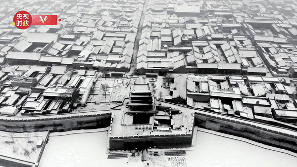 △鳥瞰雪后的平遙古城