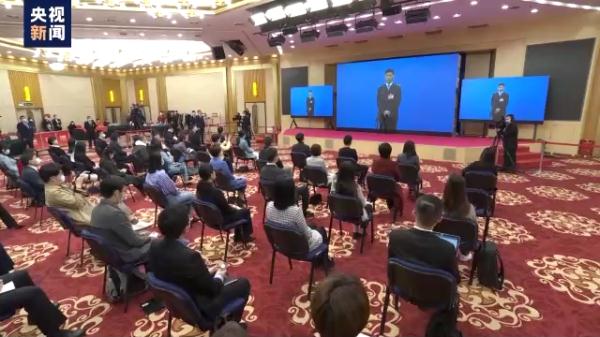 ����?n��i)������Ի���һ���� ������ͨ���ϵĻ�����